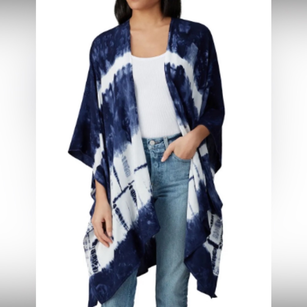 Fifteen twenty navy and white tie dye kimono